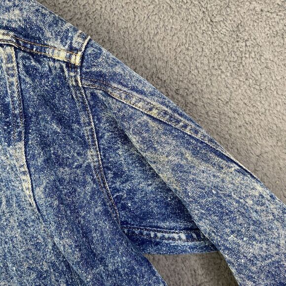 Tyca Embossed Denim Acid Wash Trucker Jacket Eagle Made in USA Size Large - Picture 13 of 13